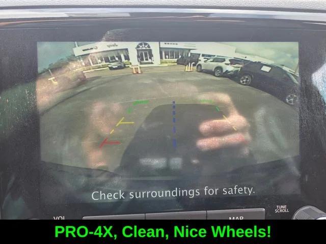 2024 Nissan Frontier Crew Cab PRO-4X 4x4