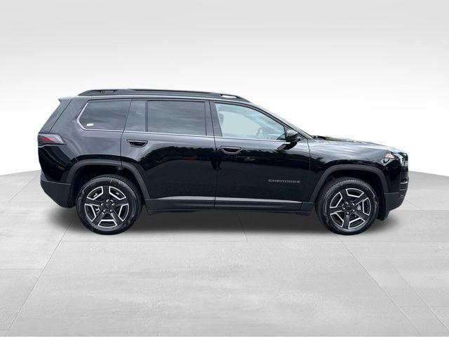 2026 Jeep Cherokee Laredo 4x4