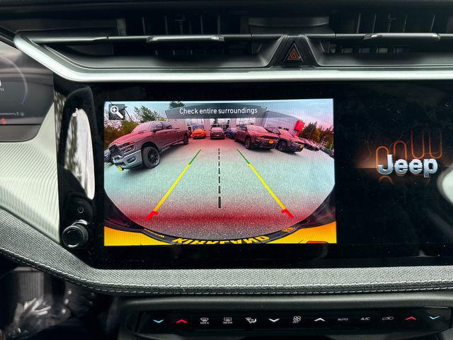 2026 Jeep Cherokee Laredo 4x4