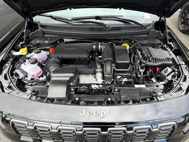 2026 Jeep Cherokee Laredo 4x4
