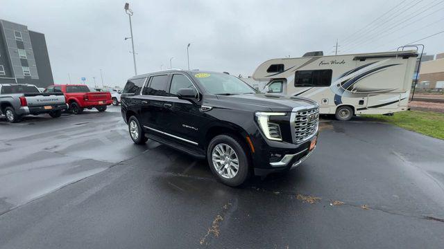 2025 GMC Yukon XL 4WD Denali