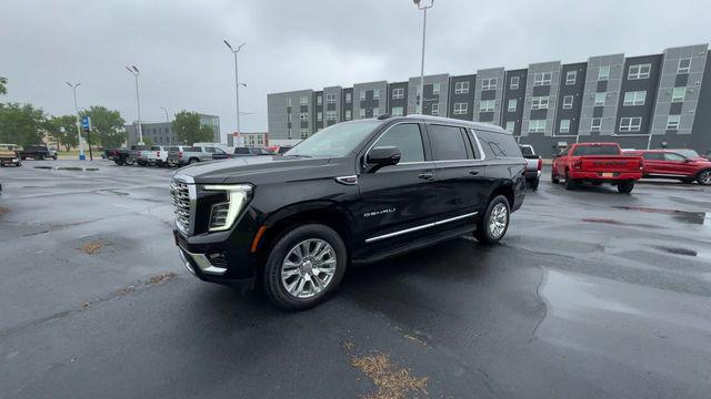 2025 GMC Yukon XL 4WD Denali