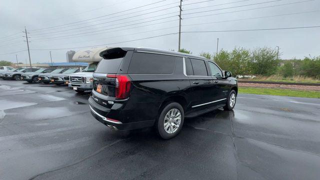 2025 GMC Yukon XL 4WD Denali