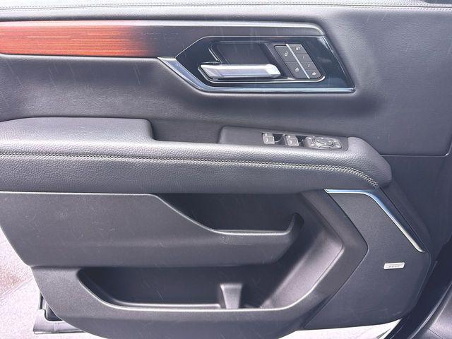 2025 GMC Yukon XL 4WD Denali