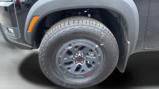 2026 Nissan Frontier Crew Cab Long Bed PRO-4X 4x4
