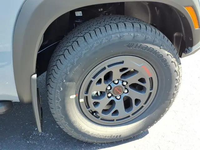 2026 Nissan Frontier Crew Cab PRO-4X 4x4
