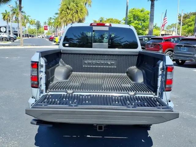 2026 Nissan Frontier Crew Cab PRO-4X 4x4