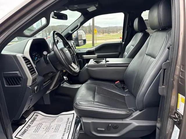2022 Ford F-350 LARIAT