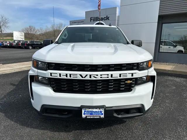 2022 Chevrolet Silverado 1500 4WD Crew Cab Short Bed Custom