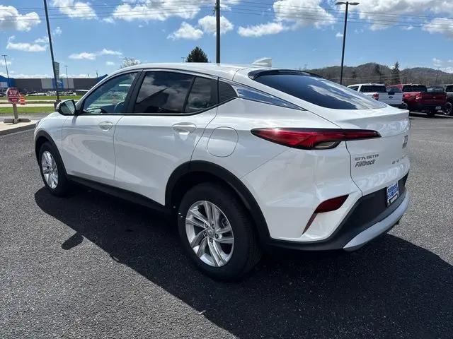 2025 Buick NV Preferred FWD
