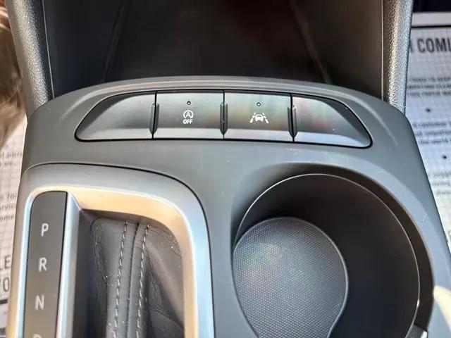 2025 Buick NV Preferred FWD