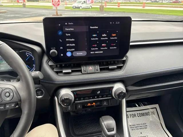 2024 Toyota RAV4 Hybrid XSE