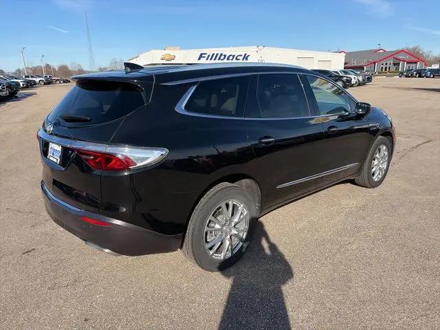 2022 Buick Enclave AWD Essence