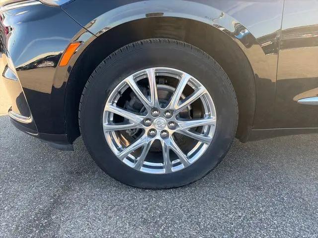 2022 Buick Enclave AWD Essence