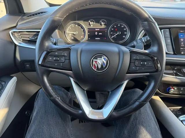 2022 Buick Enclave AWD Essence