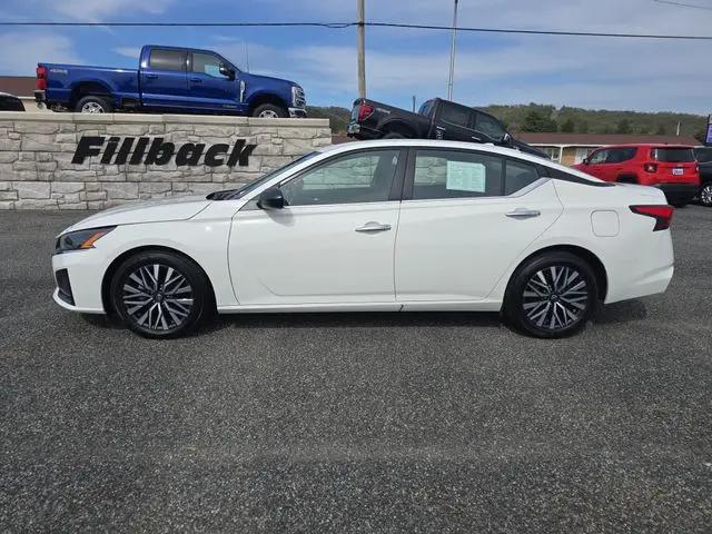 2025 Nissan Altima SV FWD