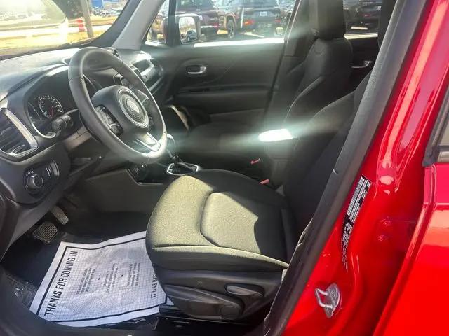2023 Jeep Renegade Latitude 4x4