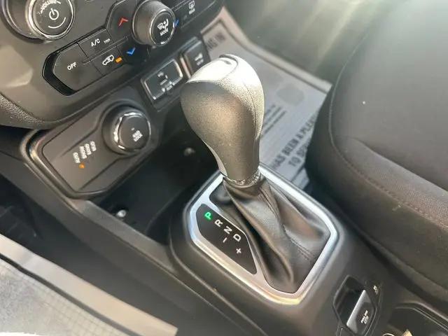 2023 Jeep Renegade Latitude 4x4