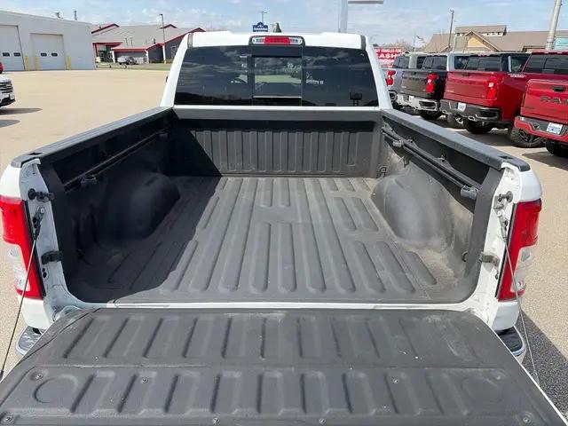 2022 Ram 1500 Big Horn Quad Cab 4x4 6'4" Box