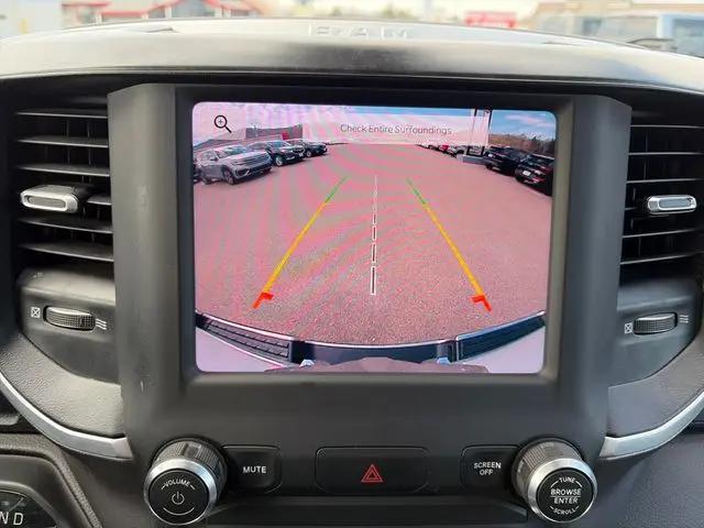 2022 Ram 1500 Big Horn Quad Cab 4x4 6'4" Box