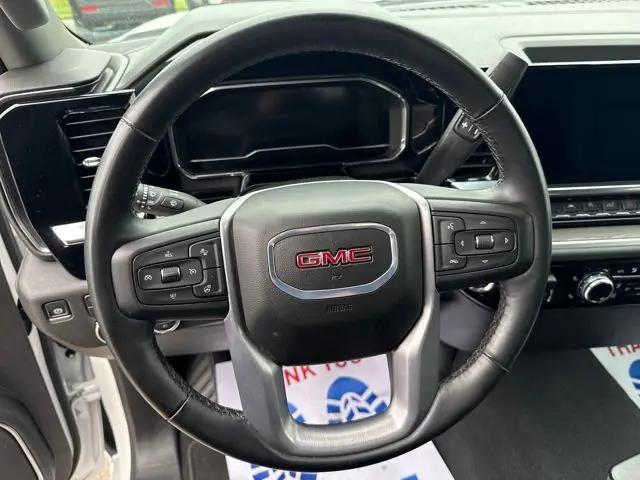 2025 GMC Sierra 1500 4WD Crew Cab Short Box SLT