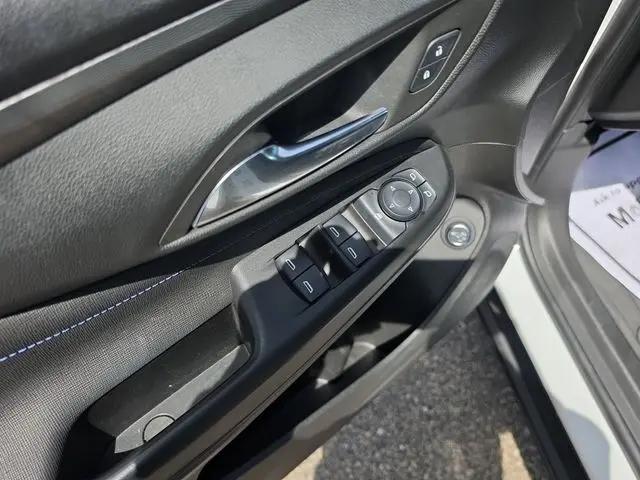 2024 Buick NV Sport Touring FWD