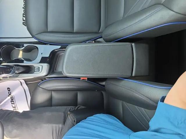 2024 Buick NV Sport Touring FWD