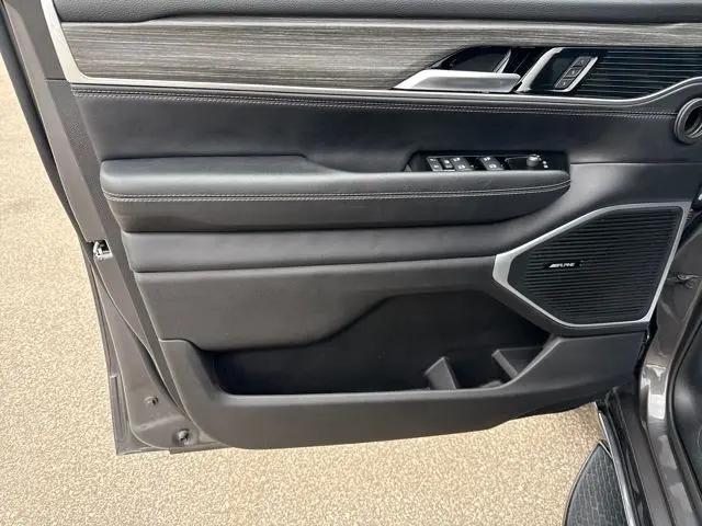2024 Jeep Wagoneer Series III 4x4