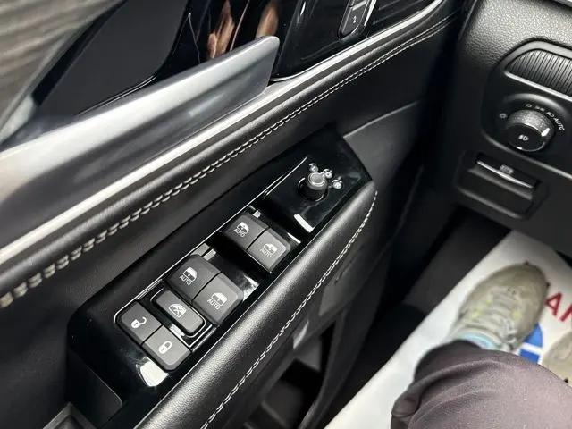 2024 Jeep Wagoneer Series III 4x4