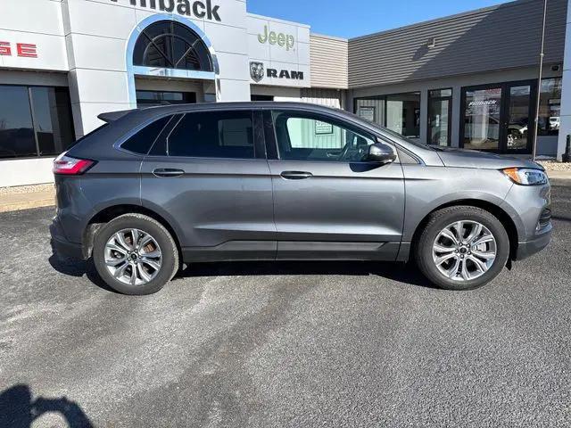 2024 Ford Edge Titanium