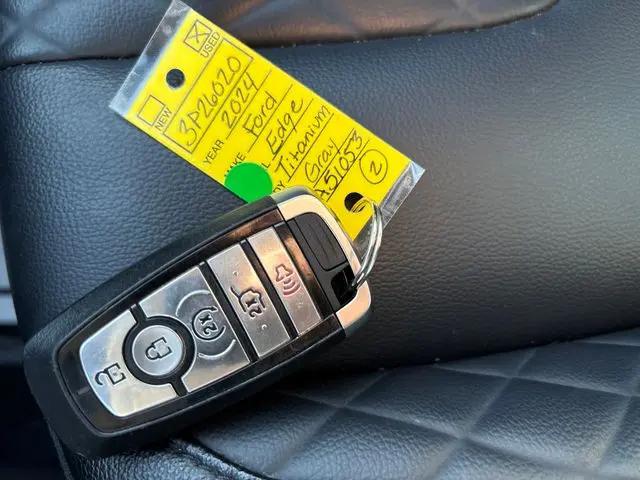 2024 Ford Edge Titanium