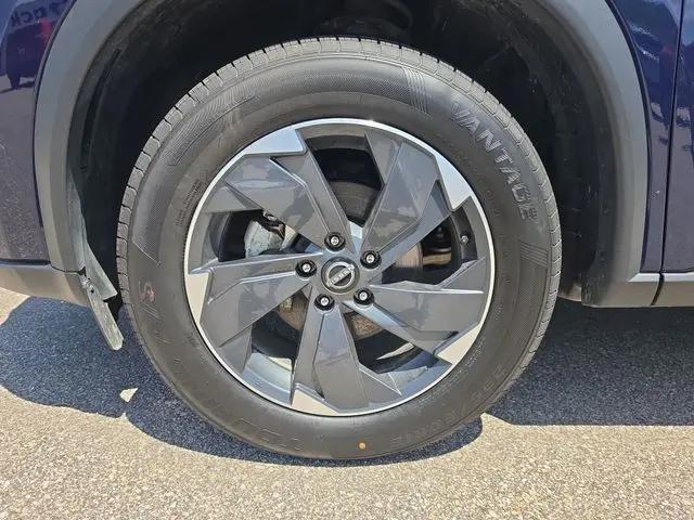 2025 Nissan Rogue SV Intelligent AWD