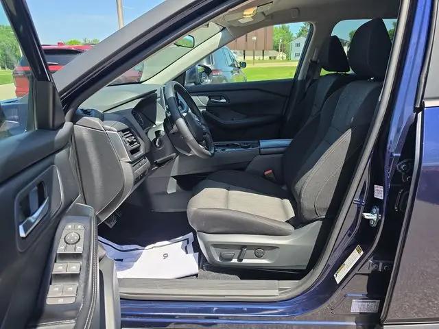 2025 Nissan Rogue SV Intelligent AWD