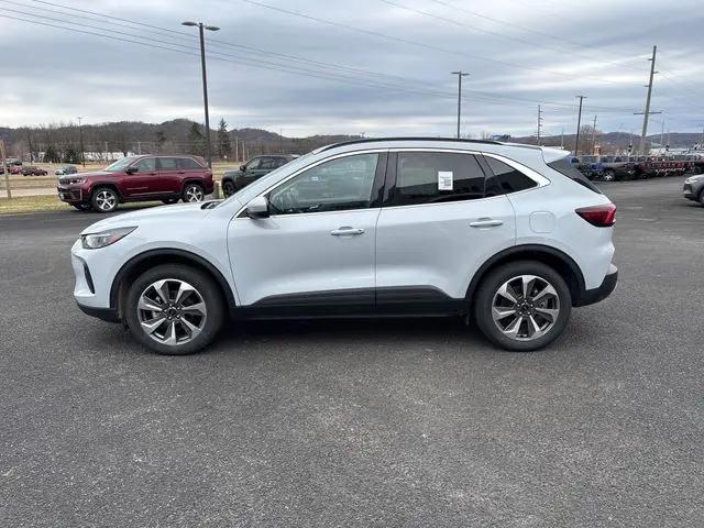 2025 Ford Escape Platinum