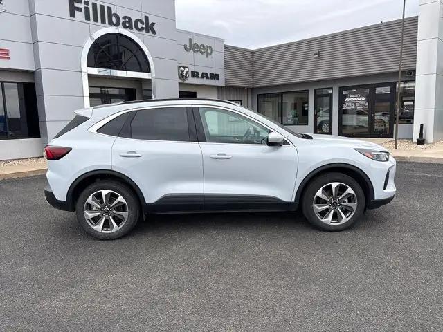 2025 Ford Escape Platinum