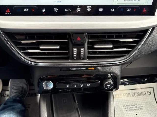 2025 Ford Escape Platinum