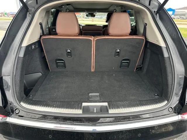 2023 Acura MDX Advance Package