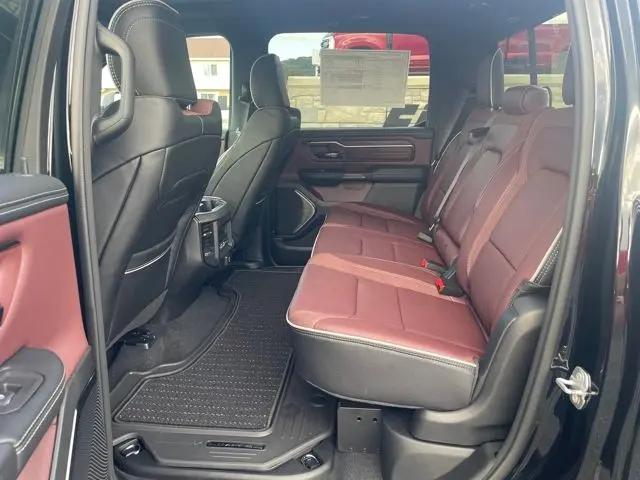 2026 Ram 1500 Limited Crew Cab 4x4 5'7" Box