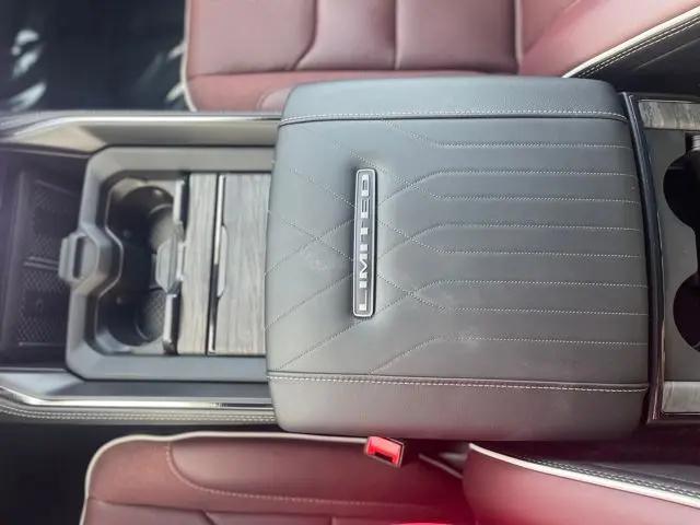 2026 Ram 1500 Limited Crew Cab 4x4 5'7" Box