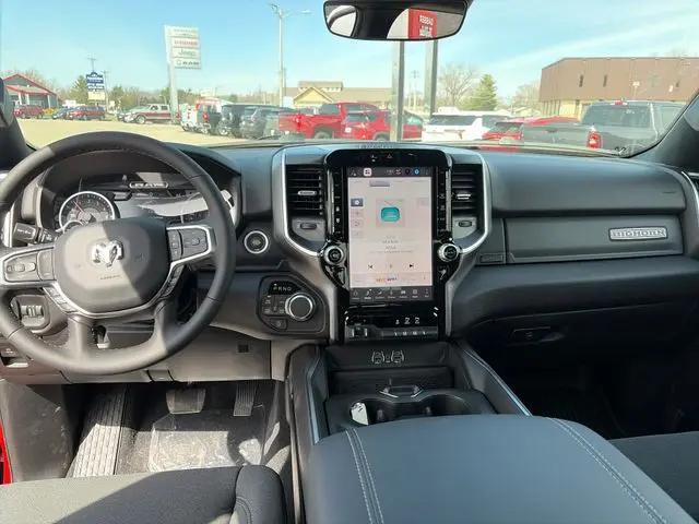 2026 Ram 1500 Big Horn Crew Cab 4x4 5'7" Box