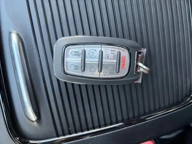 2026 Chrysler Pacifica Limited AWD