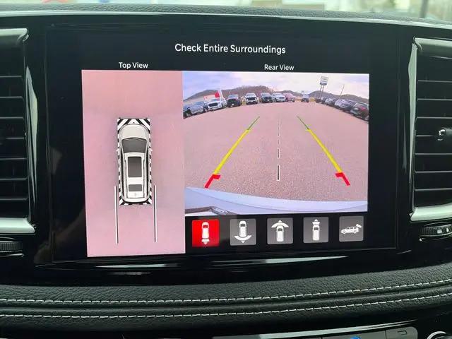 2026 Chrysler Pacifica Select AWD