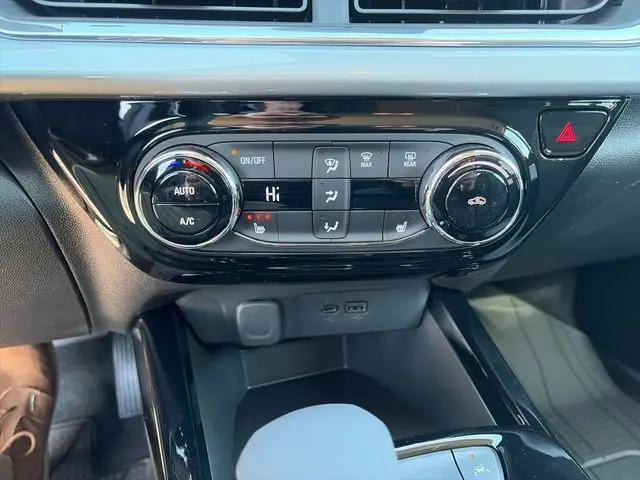 2026 Chevrolet Trax FWD LT