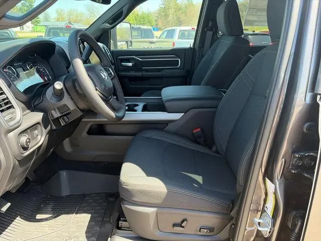 2026 Ram 2500 Big Horn Crew Cab 4x4 6'4" Box