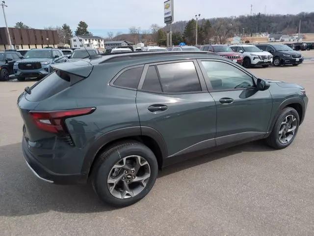 2026 Chevrolet Trax FWD LT