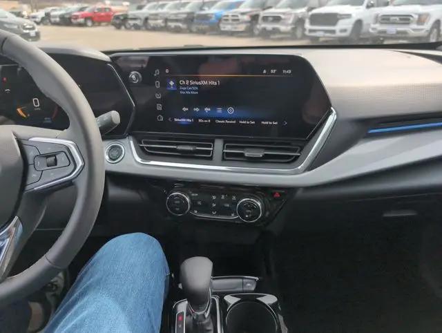2026 Chevrolet Trax FWD LT