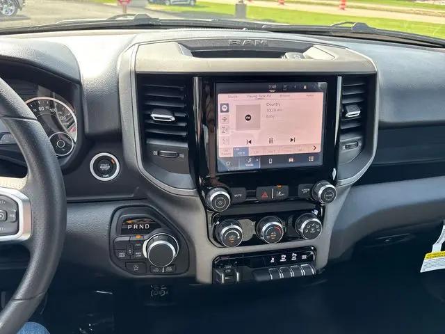 2026 Ram 1500 Warlock Crew Cab 4x4 5'7" Box