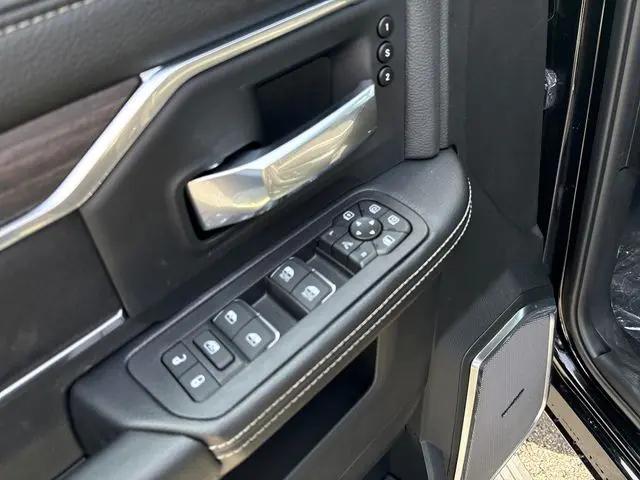 2026 Ram 2500 Laramie Crew Cab 4x4 6'4" Box