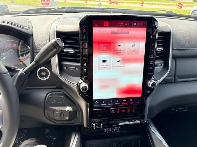 2026 Ram 2500 Laramie Crew Cab 4x4 6'4" Box