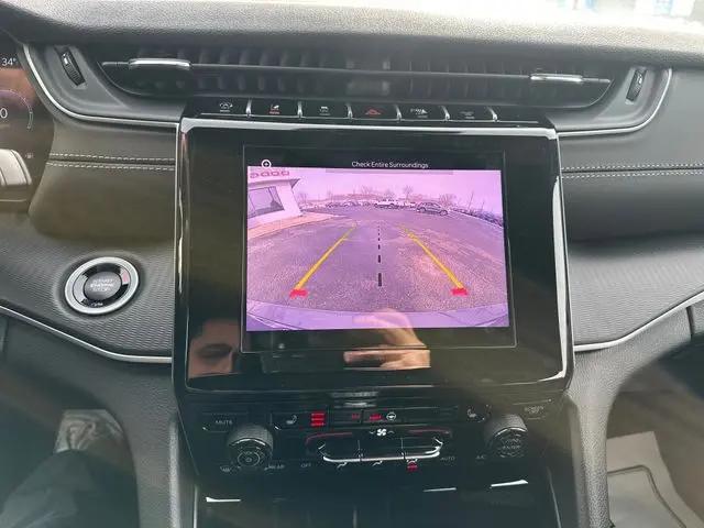 2025 Jeep Grand Cherokee L Altitude X 4x4